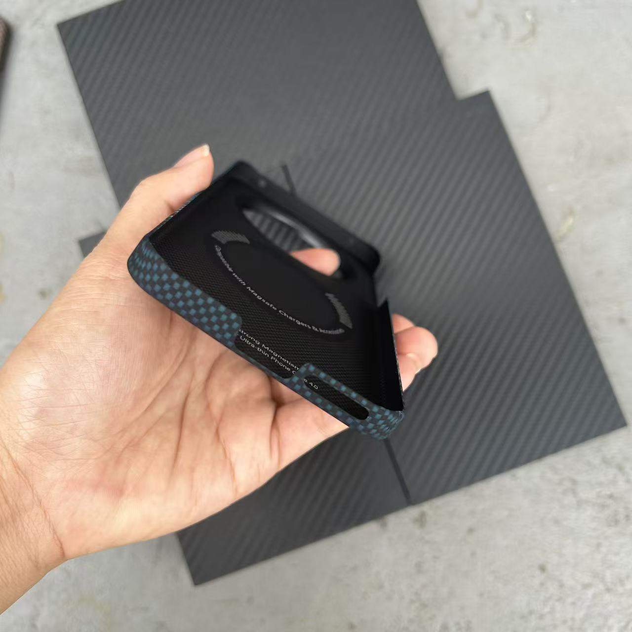 Ultra-Thin Carbon Fibre For Ma - огляд і ціна Huawei Mate 60